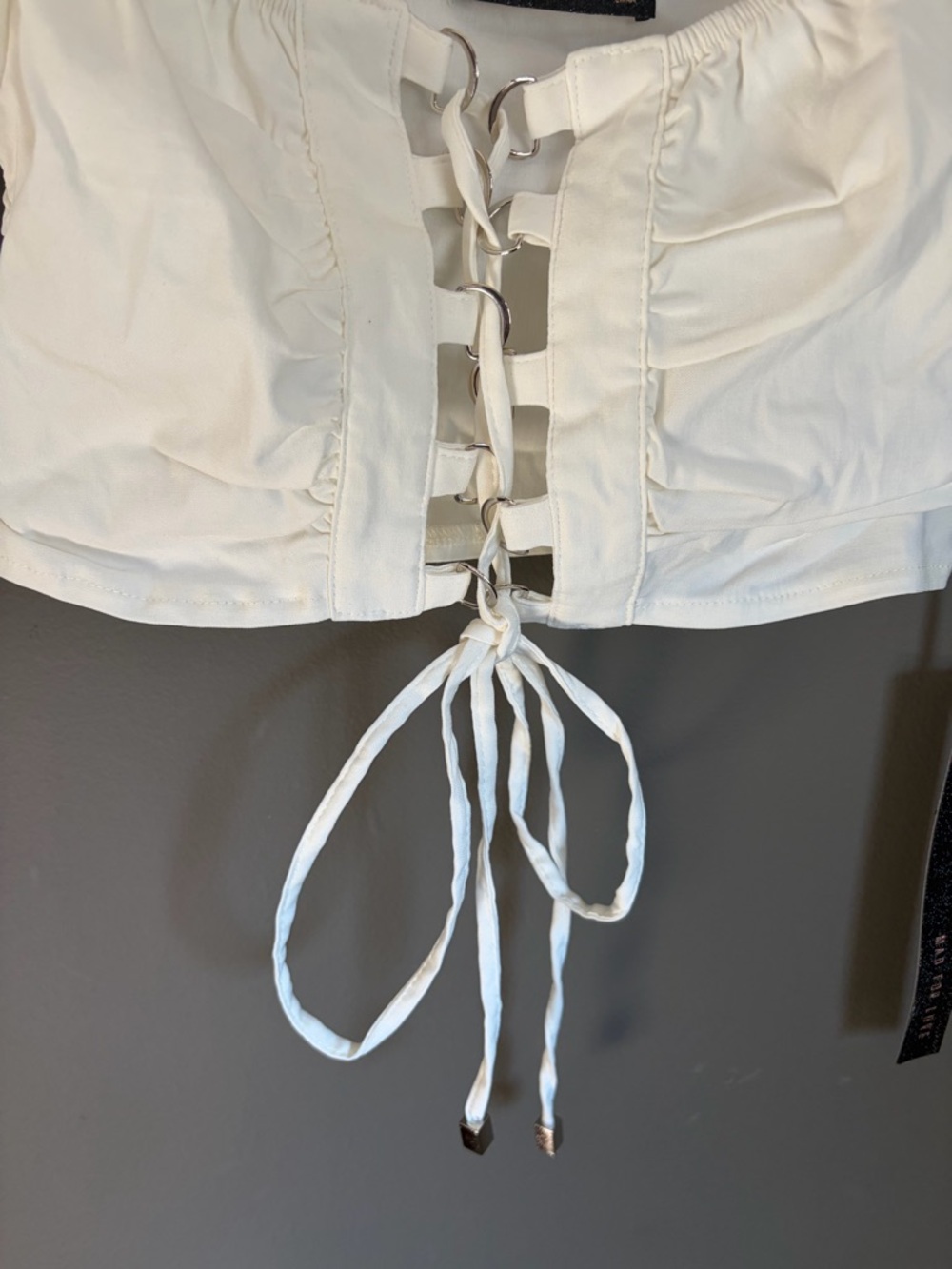NWT White Lace-Up Puff Sleeve Crop Top - Picture 4 of 5